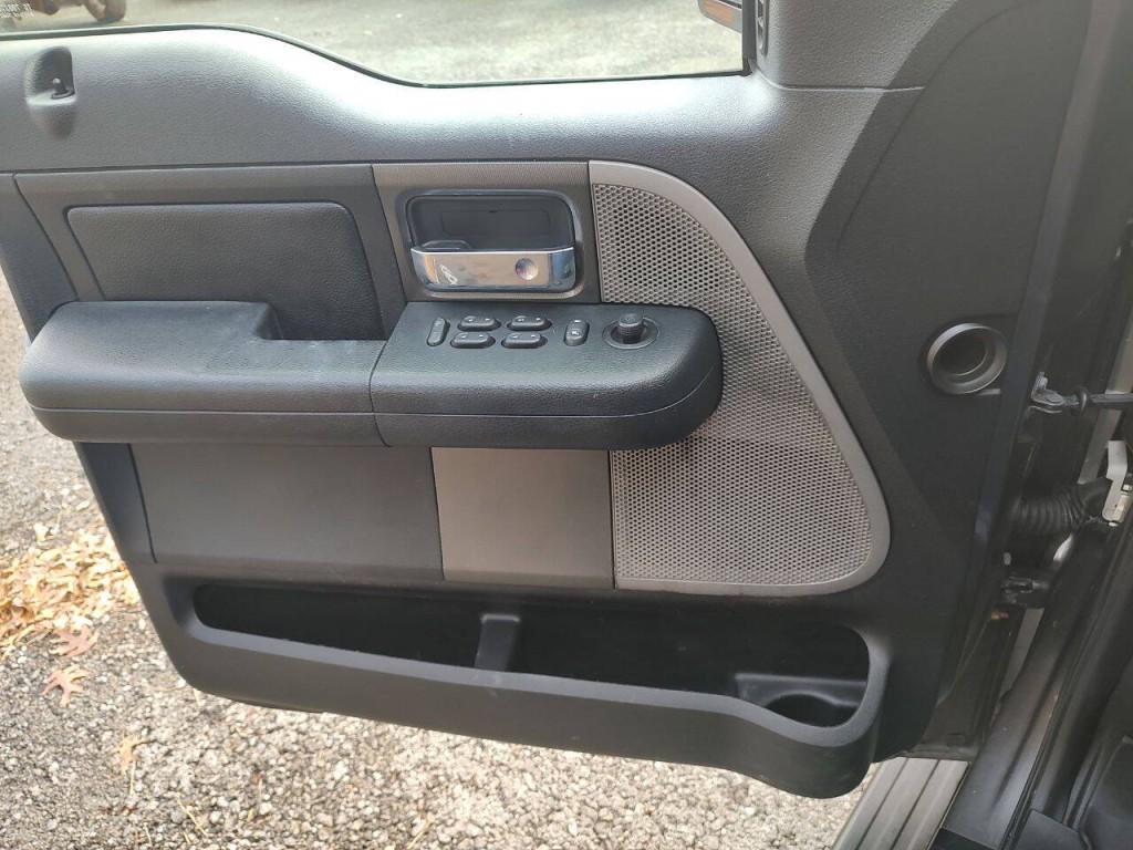 2004 Ford F-150 Image 55