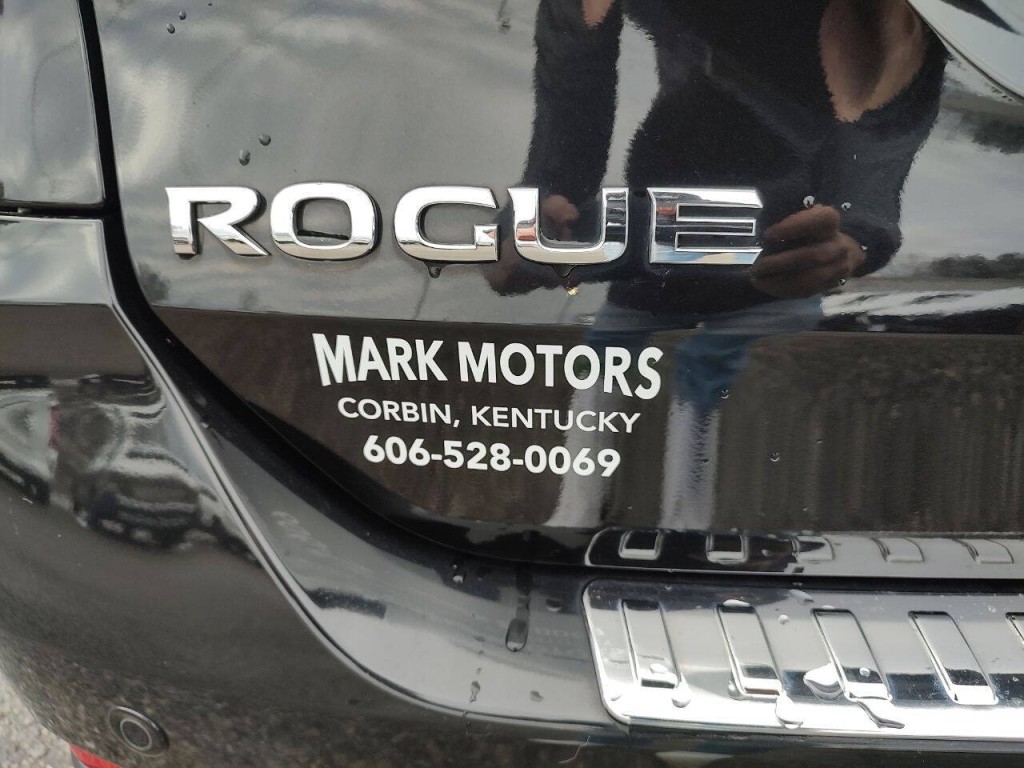 2019 Nissan Rogue Image 6