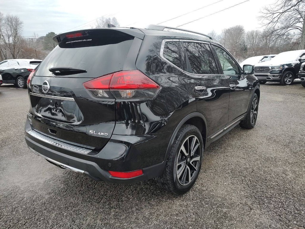 2019 Nissan Rogue Image 8