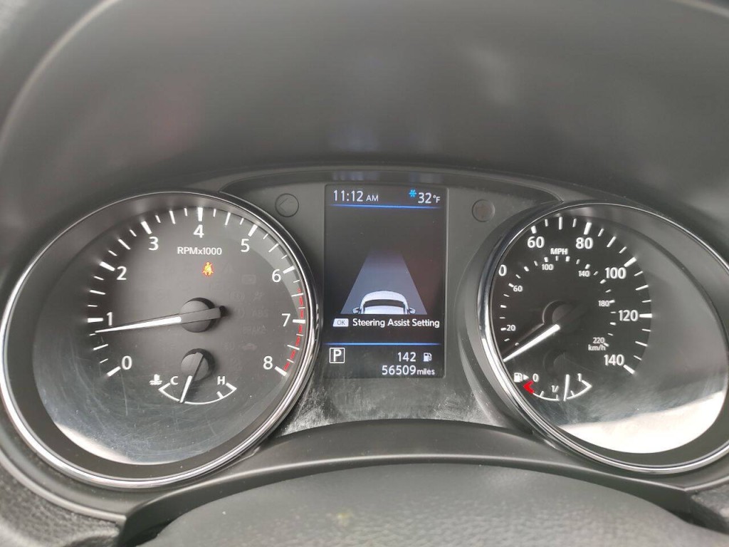 2019 Nissan Rogue Image 18