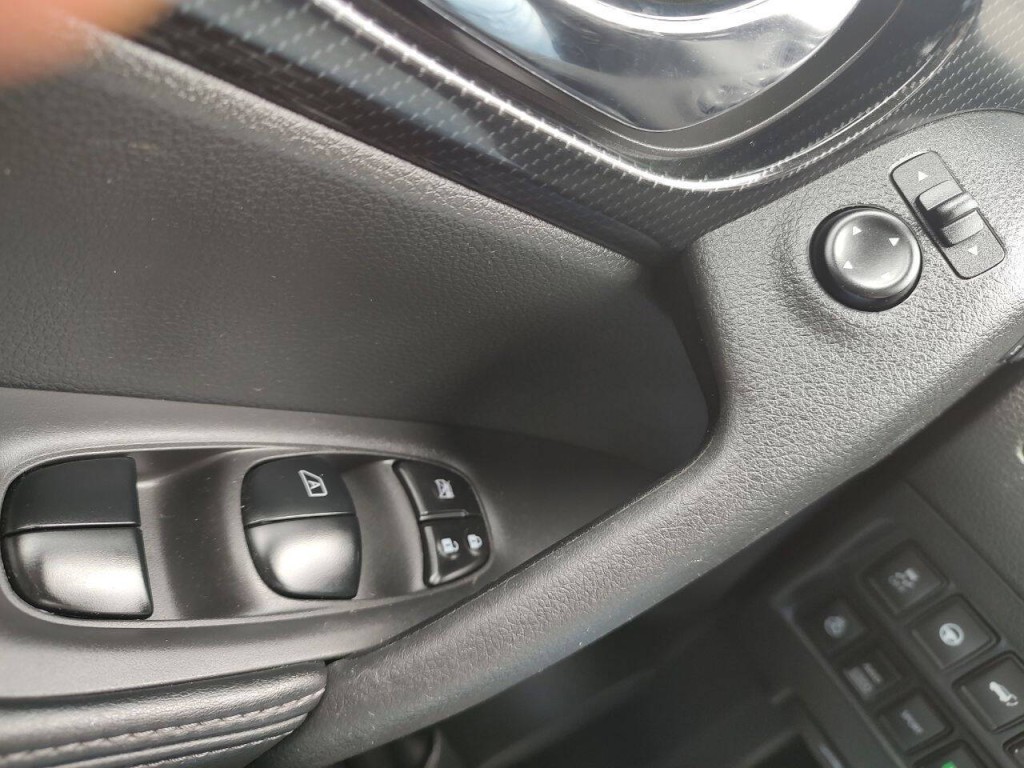 2019 Nissan Rogue Image 20