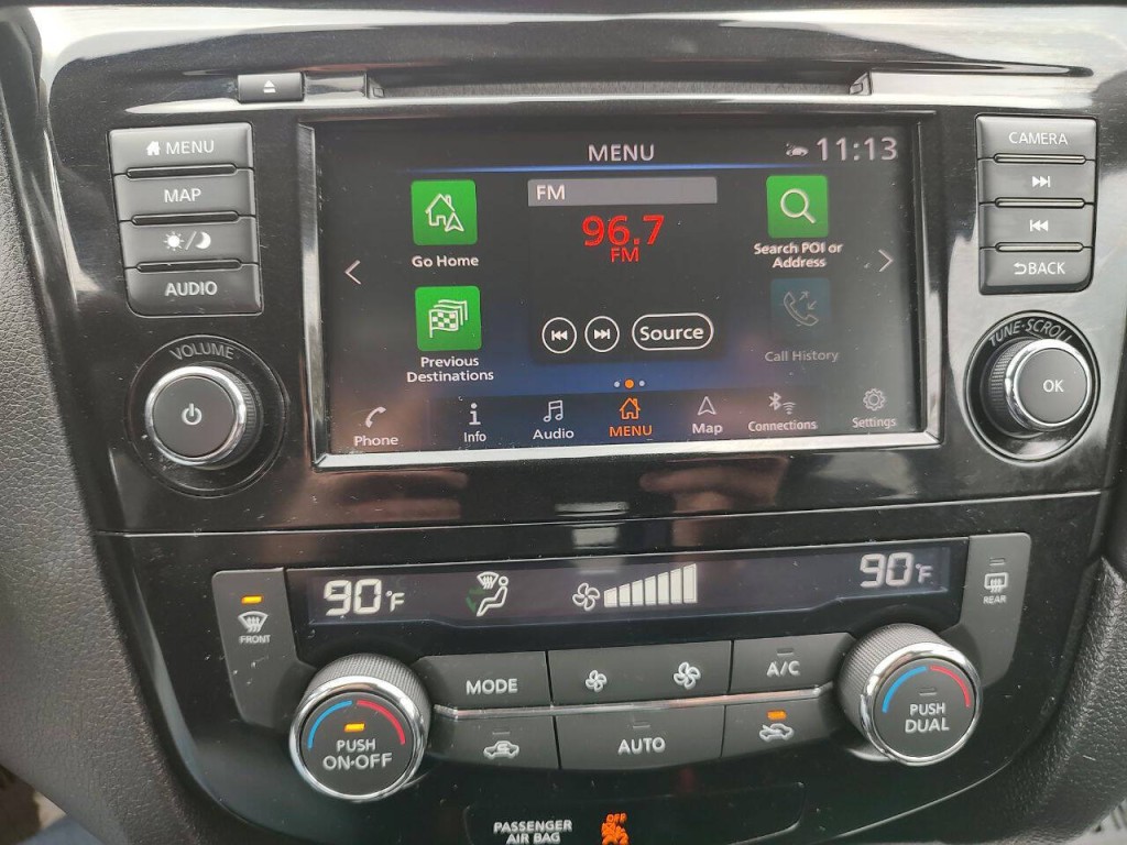 2019 Nissan Rogue Image 22