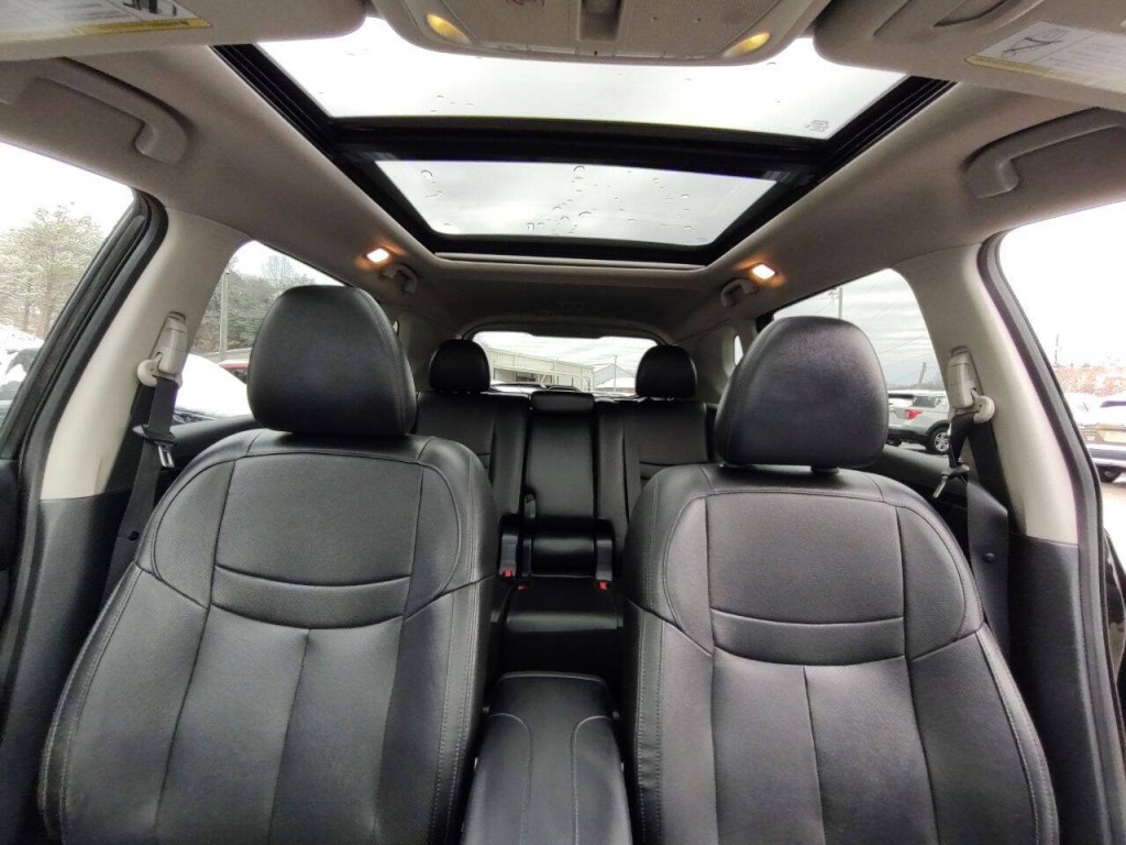 2019 Nissan Rogue Image 29