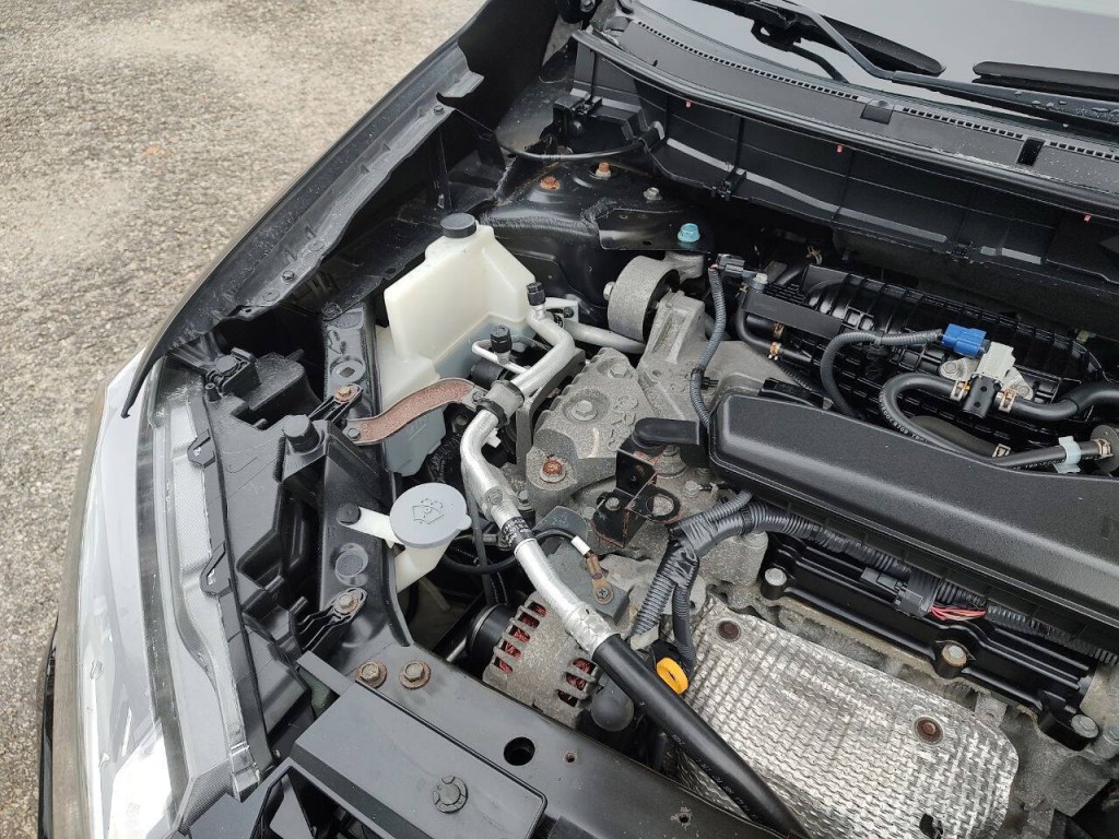 2019 Nissan Rogue Image 40