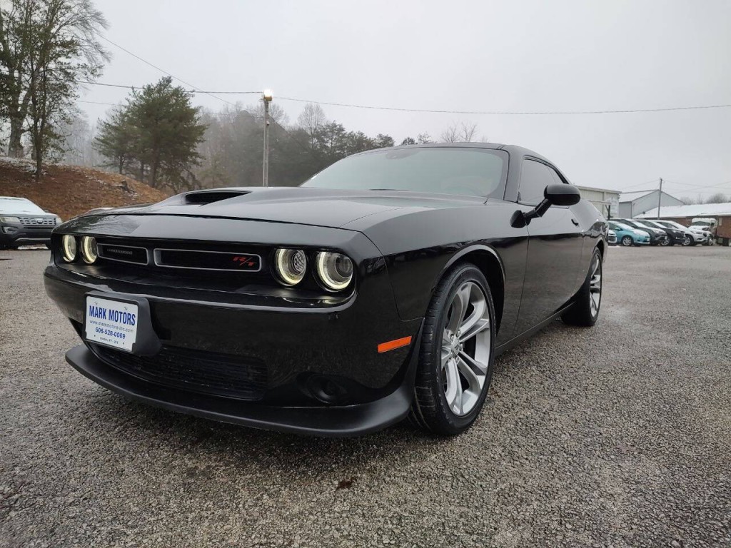 2020 Dodge Challenger Image 2