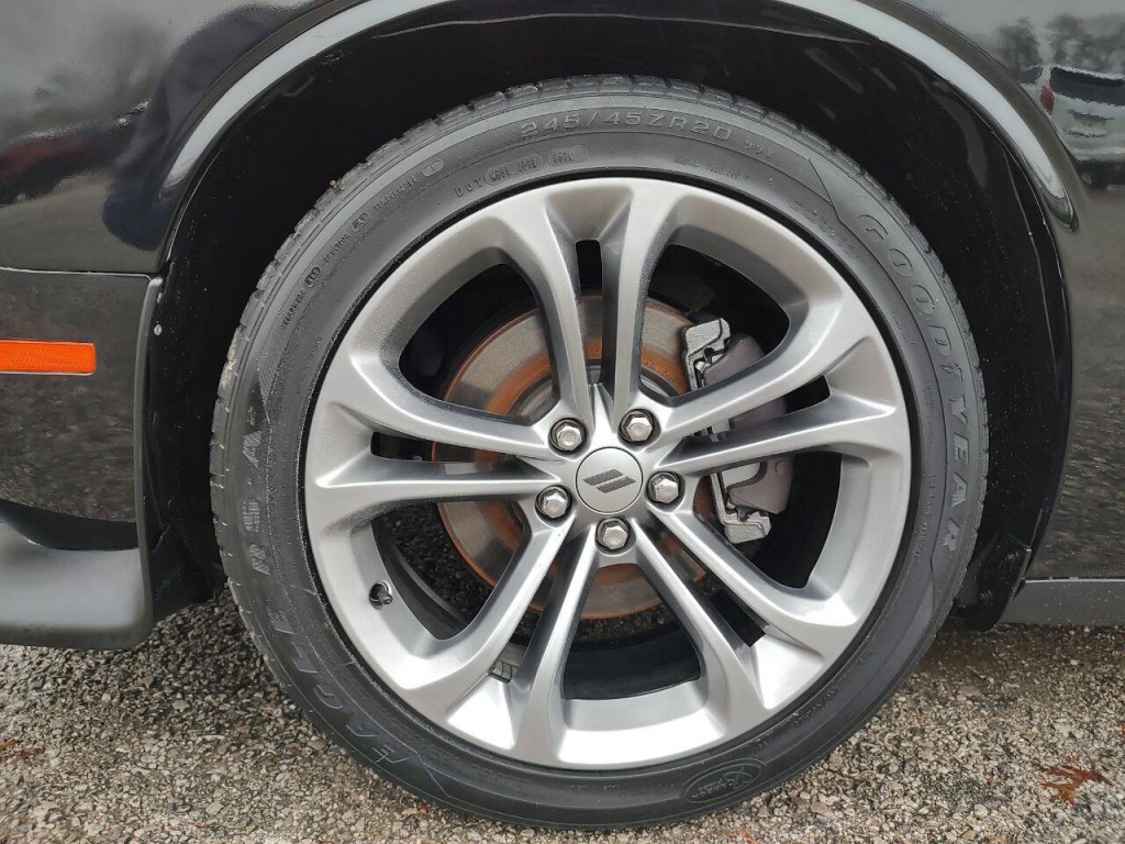 2020 Dodge Challenger Image 12