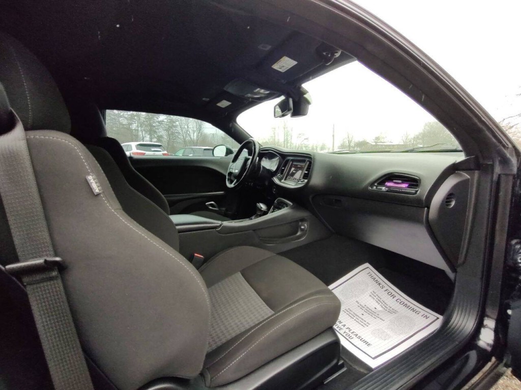 2020 Dodge Challenger Image 21