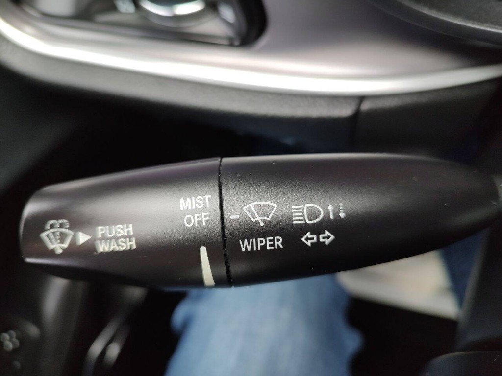 2020 Dodge Challenger Image 27