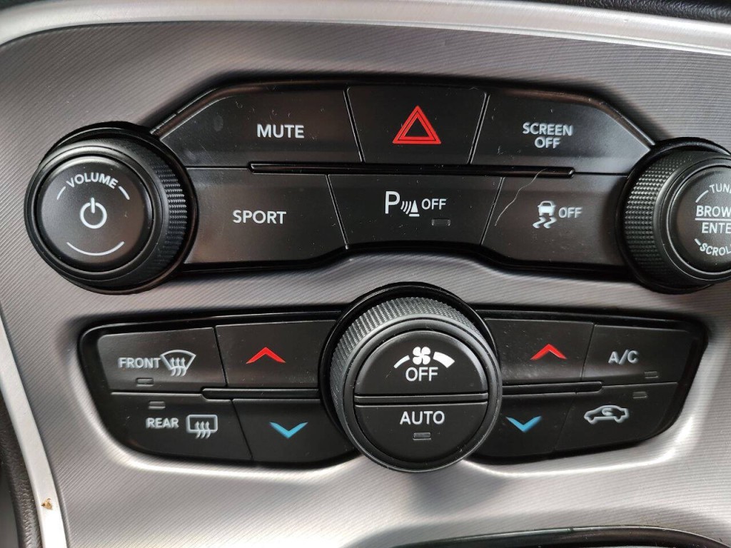 2020 Dodge Challenger Image 29