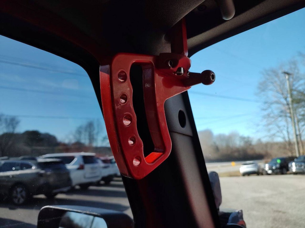 2011 Jeep Wrangler Image 20