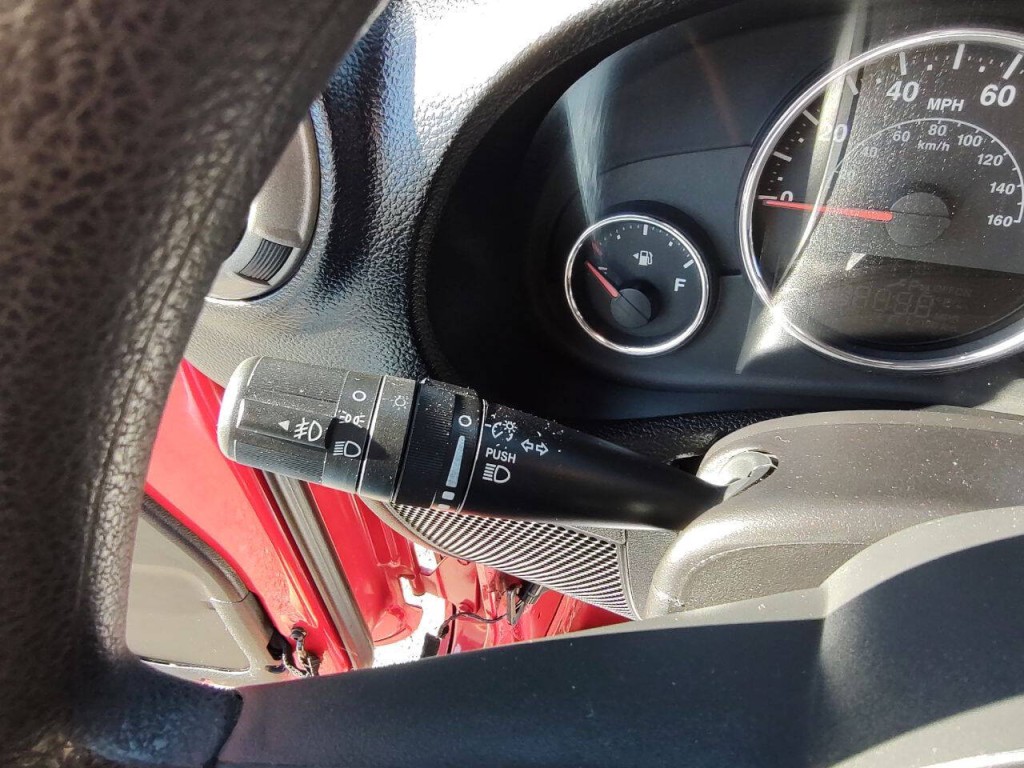 2011 Jeep Wrangler Image 29