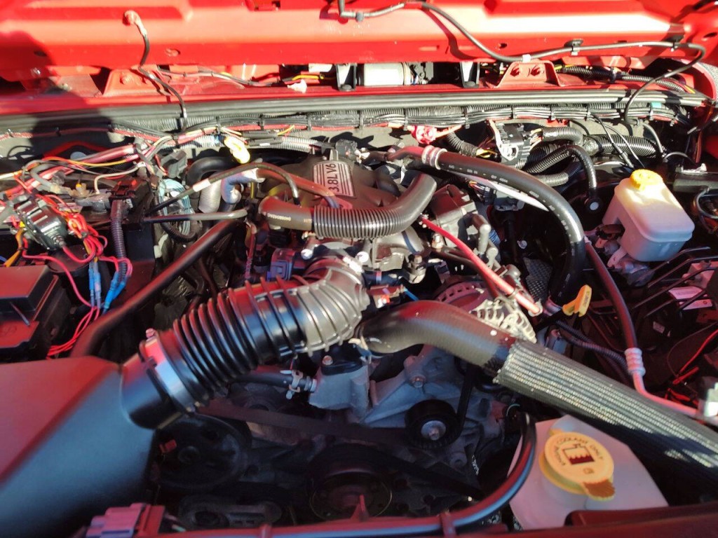 2011 Jeep Wrangler Image 31