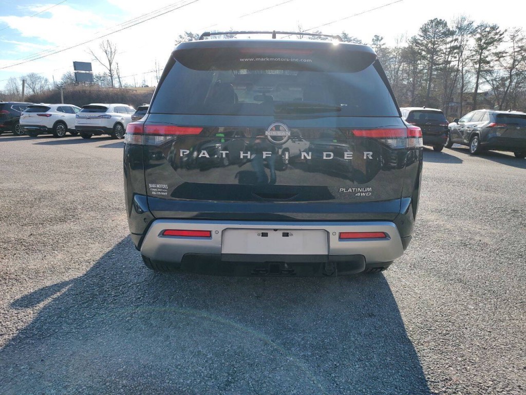 2022 Nissan Pathfinder Image 6