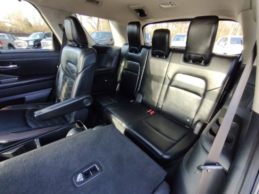 2022 Nissan Pathfinder Image 24