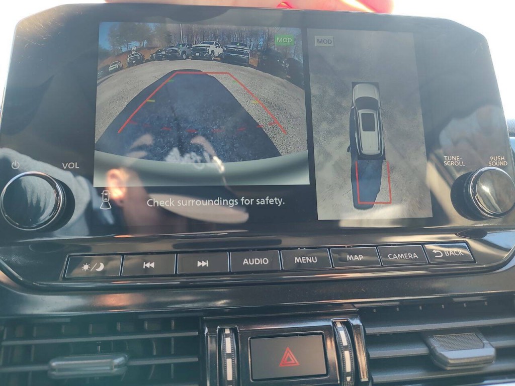 2022 Nissan Pathfinder Image 37