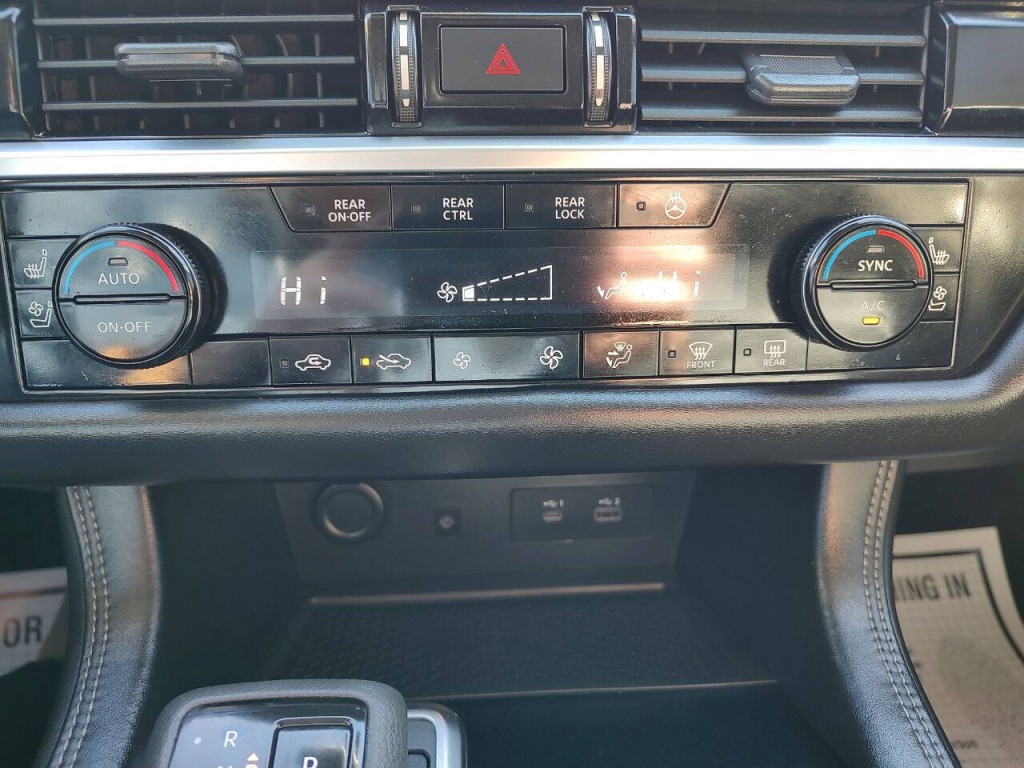 2022 Nissan Pathfinder Image 39