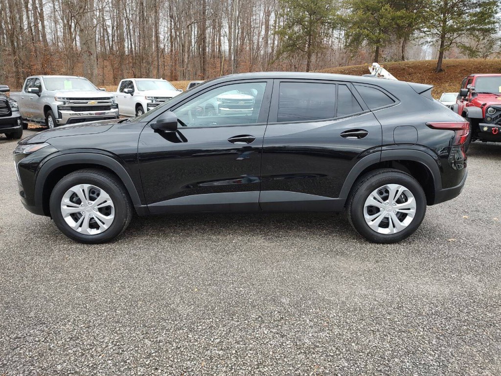 2025 Chevrolet Trax Image 7