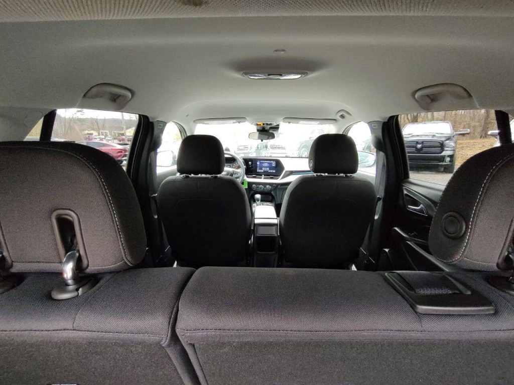 2025 Chevrolet Trax Image 14