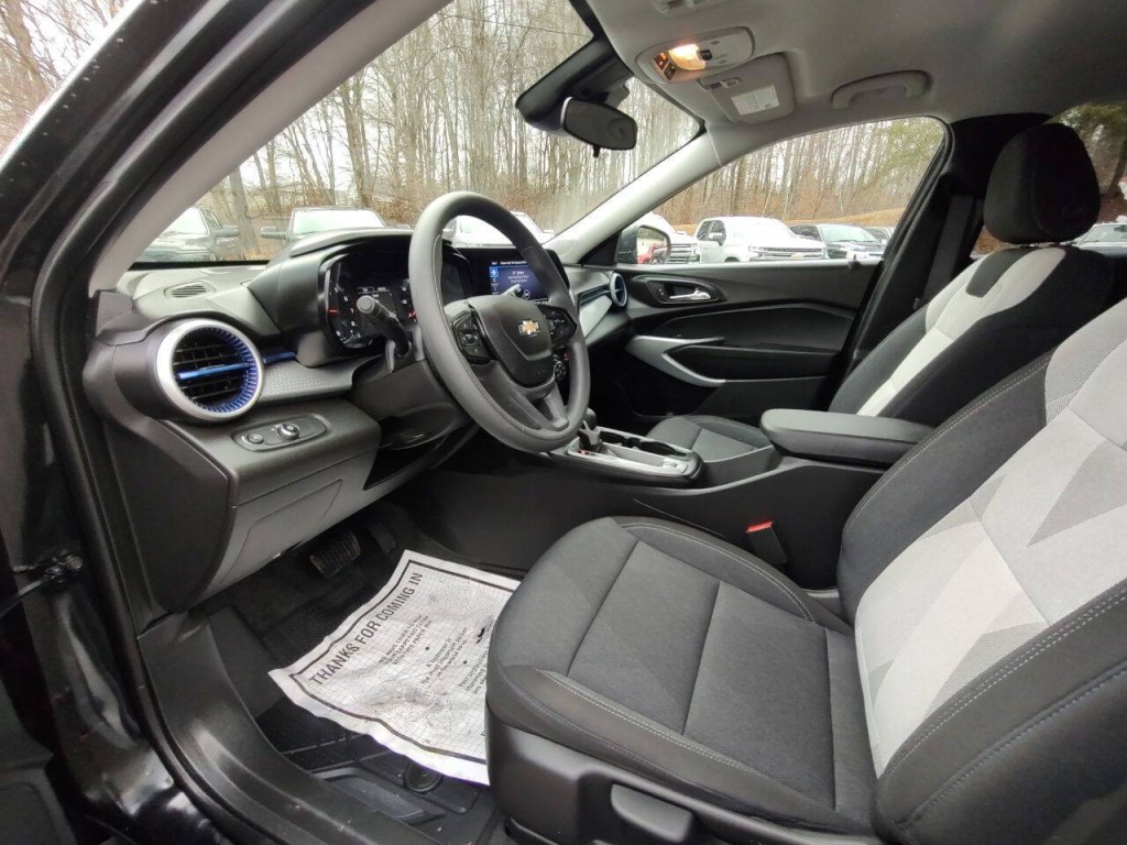 2025 Chevrolet Trax Image 18
