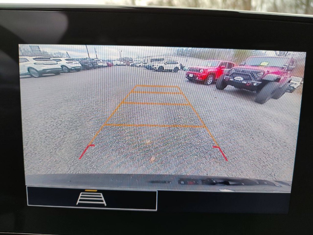 2025 Chevrolet Trax Image 25