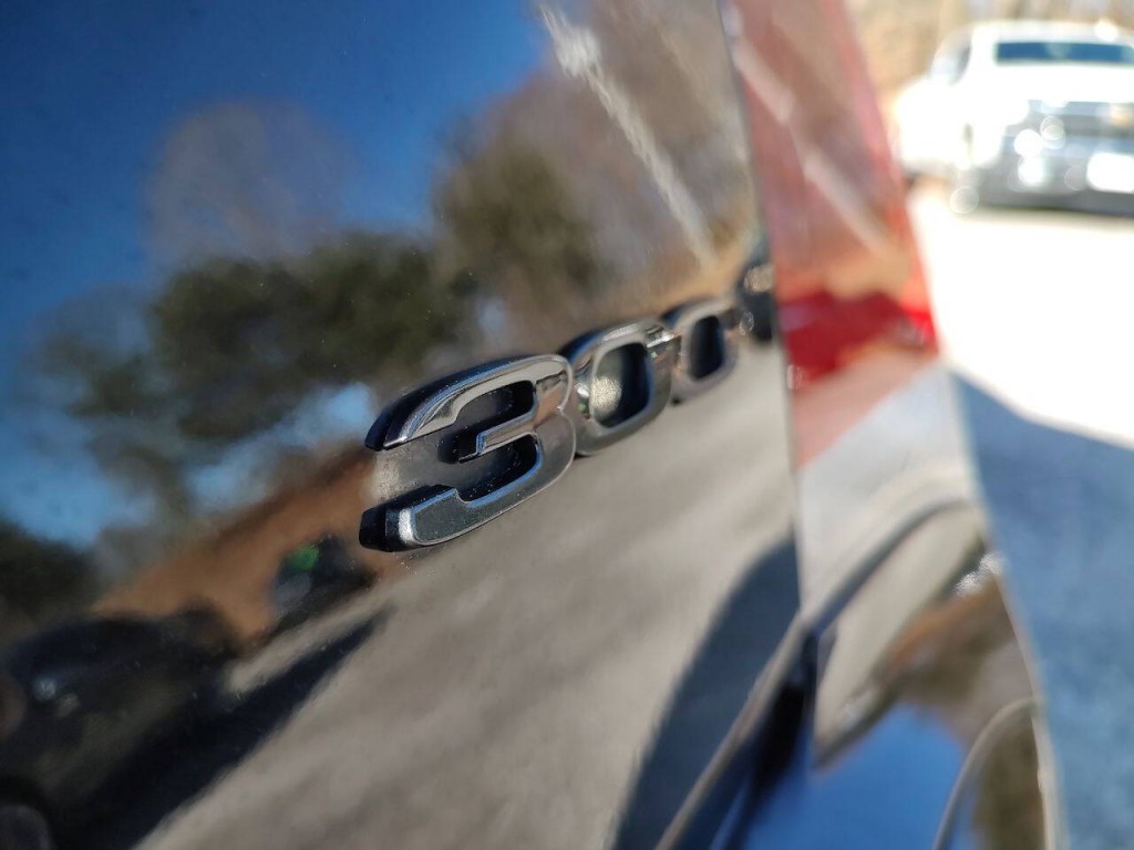2020 Chrysler 300 Image 10