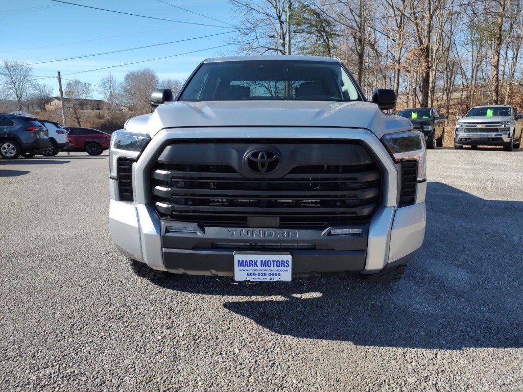 2024 Toyota Tundra Image 3