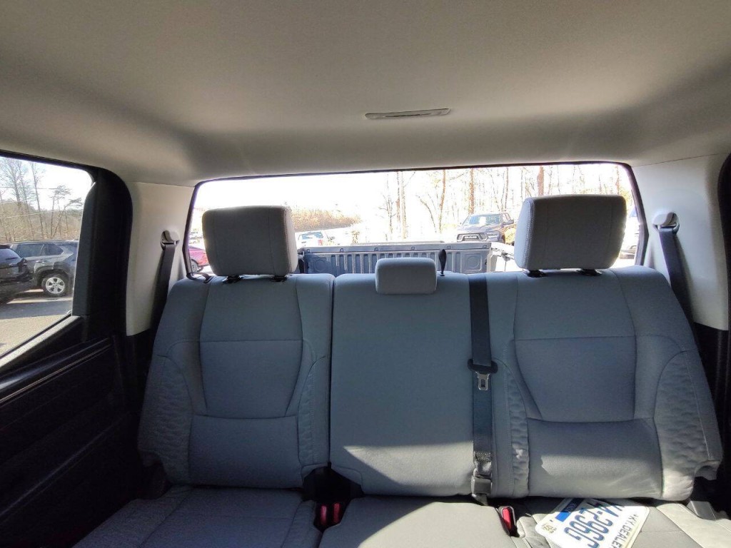 2024 Toyota Tundra Image 24