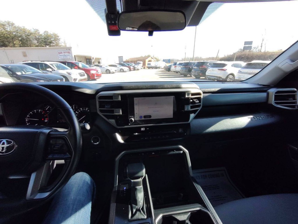 2024 Toyota Tundra Image 39