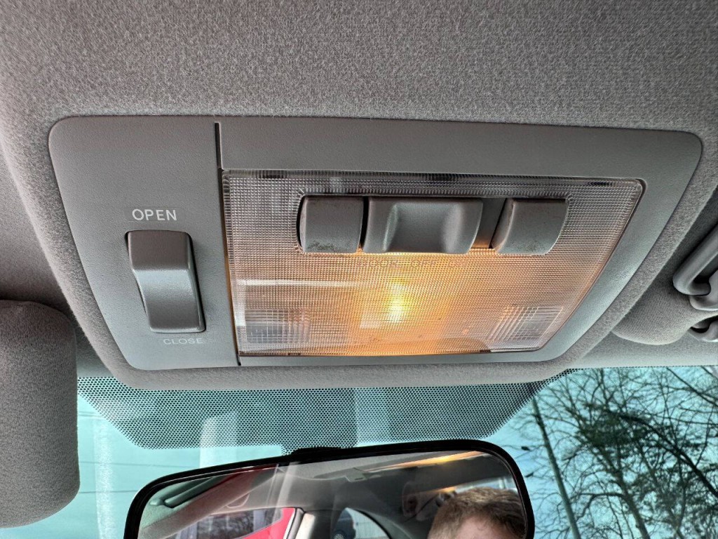 2010 Scion tC Image 21