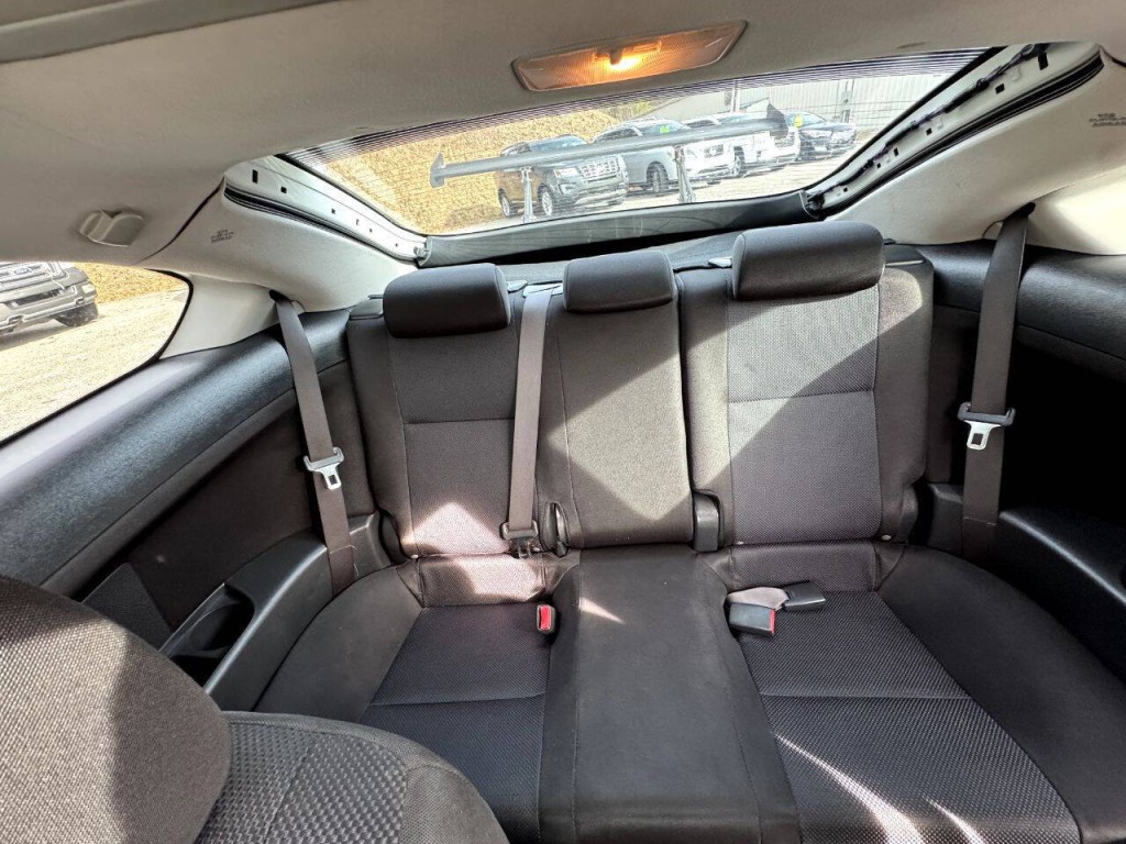 2010 Scion tC Image 24