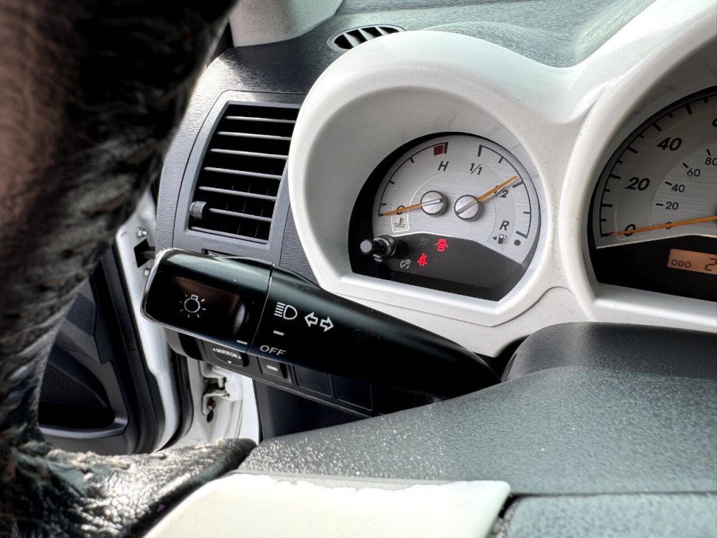 2010 Scion tC Image 29