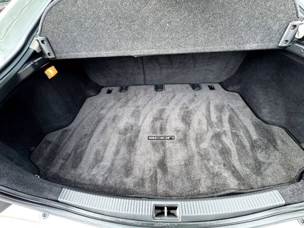 2010 Scion tC Image 33