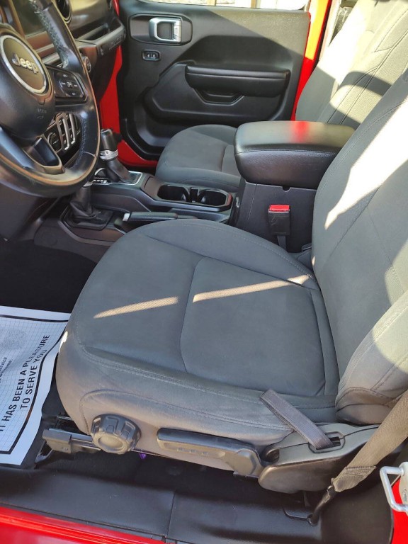 2019 Jeep Wrangler Image 24