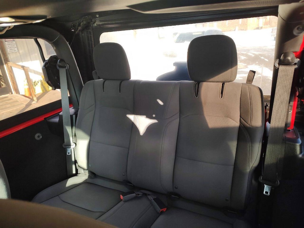 2019 Jeep Wrangler Image 29