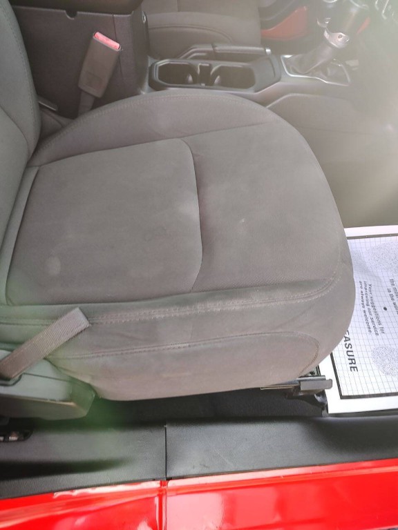 2019 Jeep Wrangler Image 36