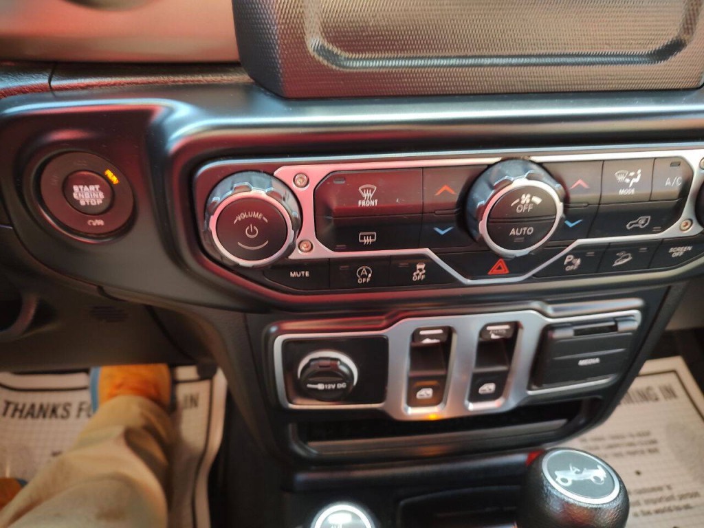 2019 Jeep Wrangler Image 42