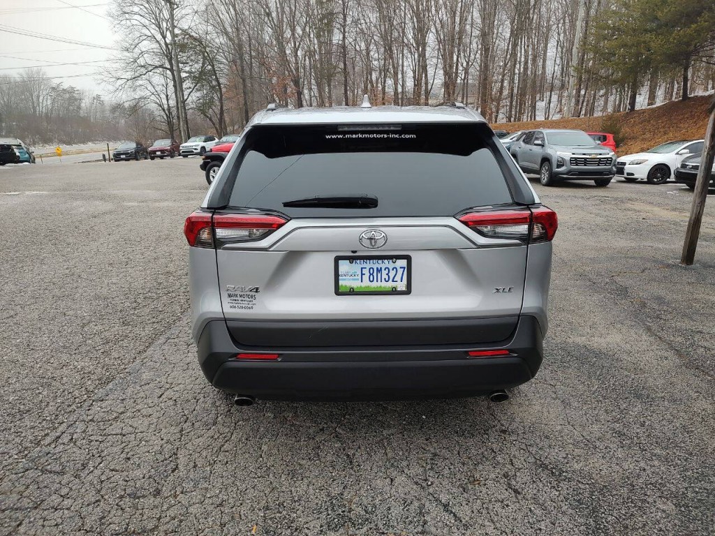 2021 Toyota Rav4 Image 8