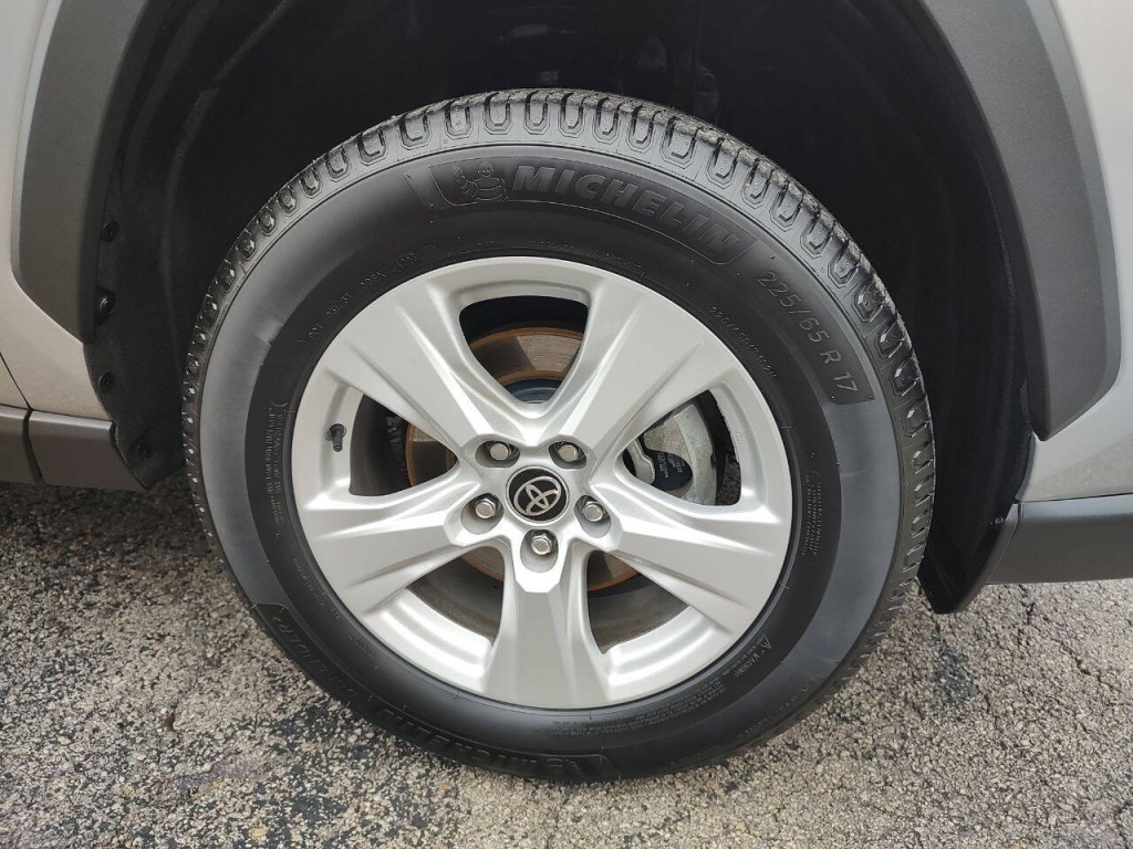 2021 Toyota Rav4 Image 13