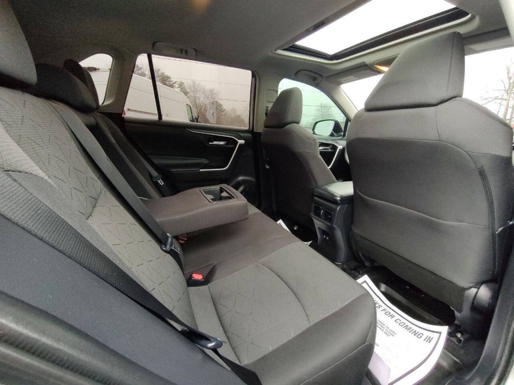 2021 Toyota Rav4 Image 36