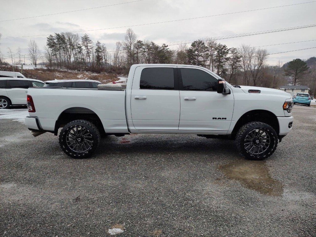 2024 RAM 2500 Image 5