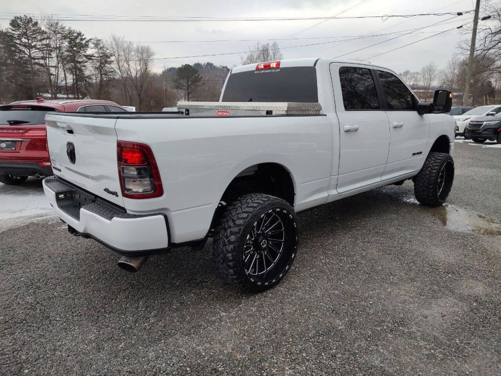 2024 RAM 2500 Image 7