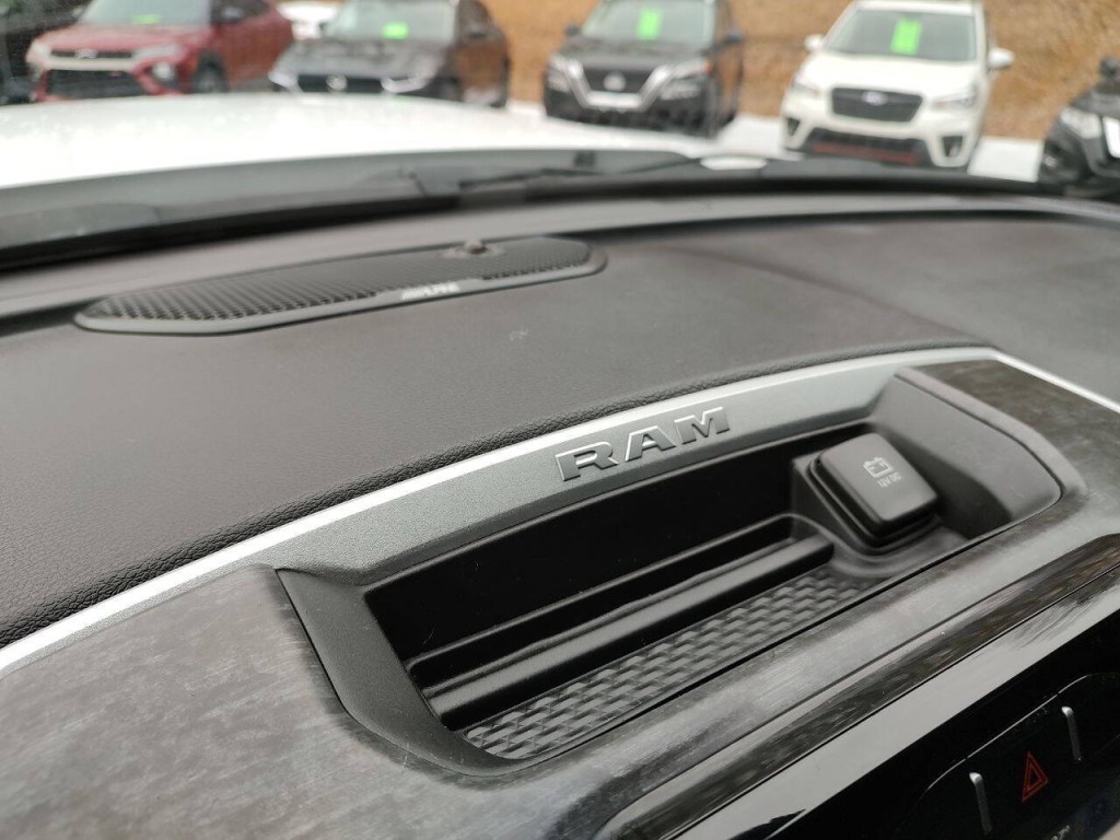 2024 RAM 2500 Image 27
