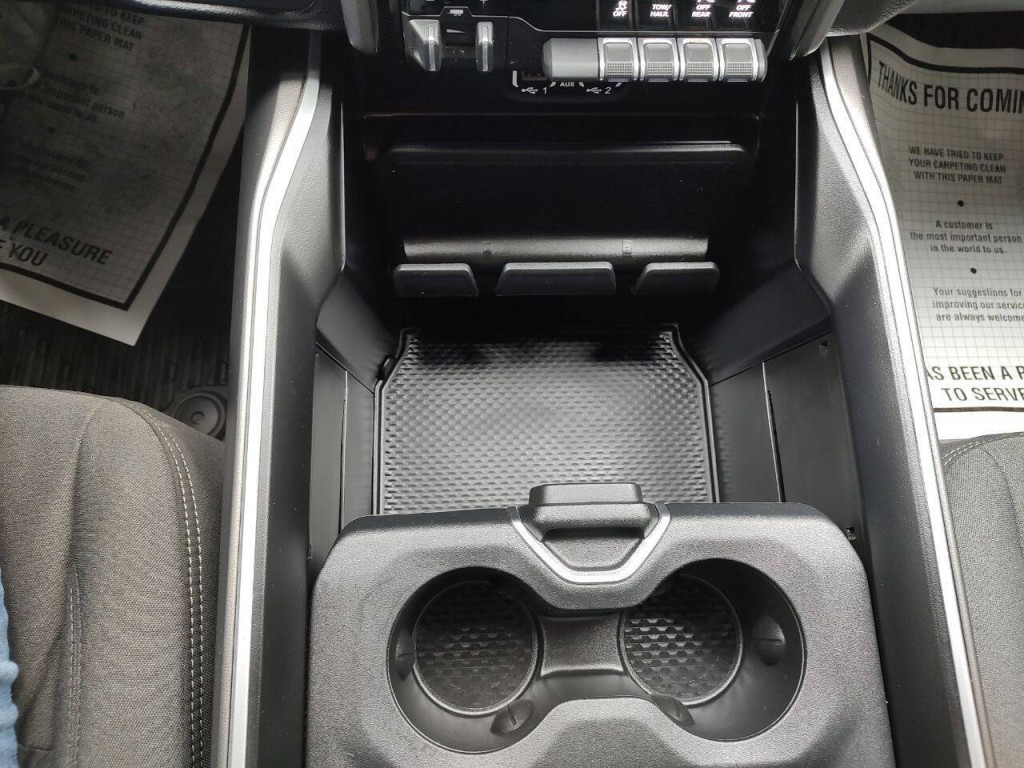 2024 RAM 2500 Image 31