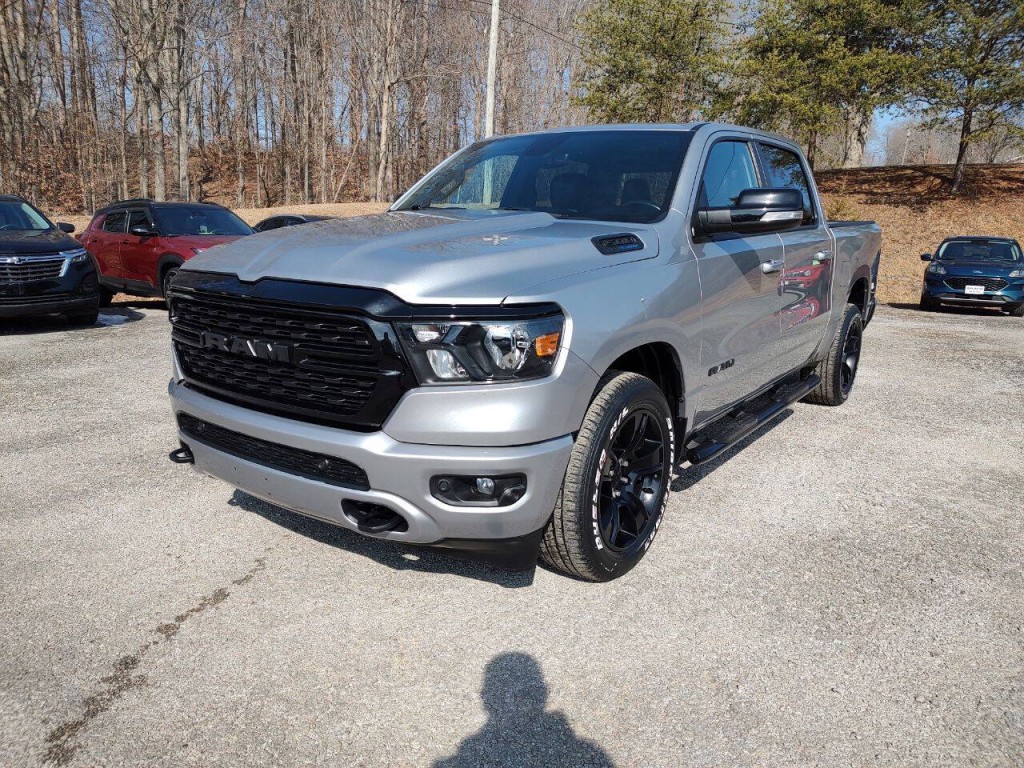 2022 RAM 1500 Image 2