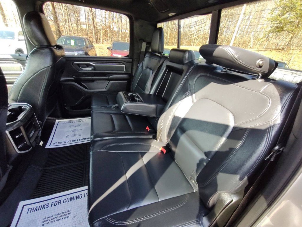 2022 RAM 1500 Image 24