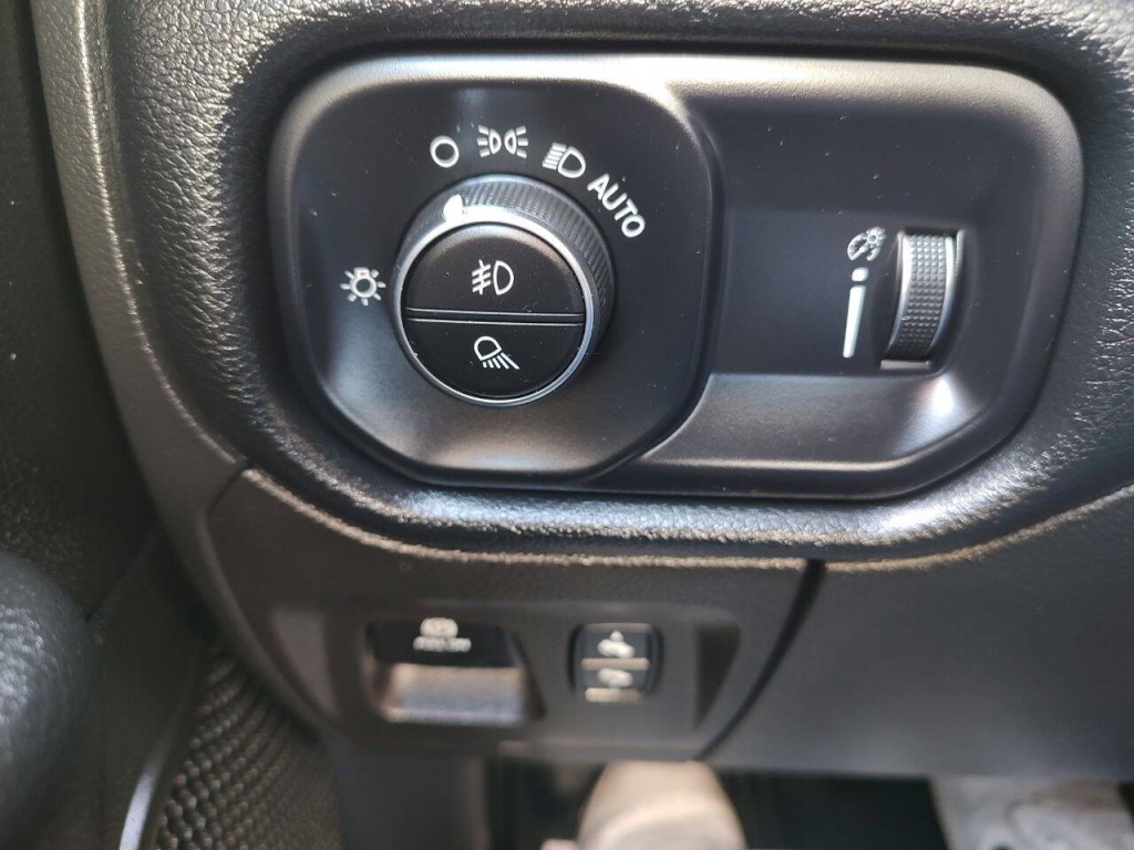 2022 RAM 1500 Image 48