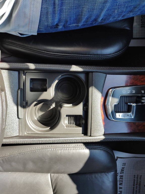 2008 Cadillac SRX Image 19