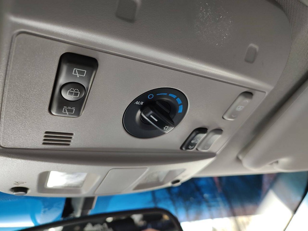 2008 Cadillac SRX Image 23