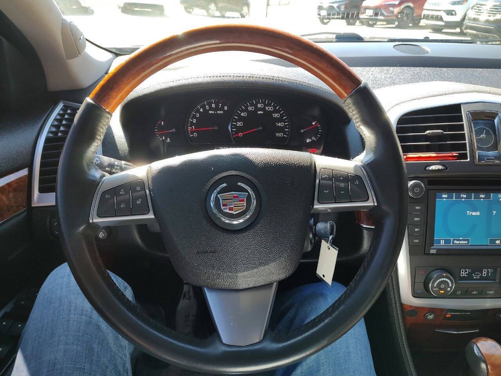 2008 Cadillac SRX Image 26