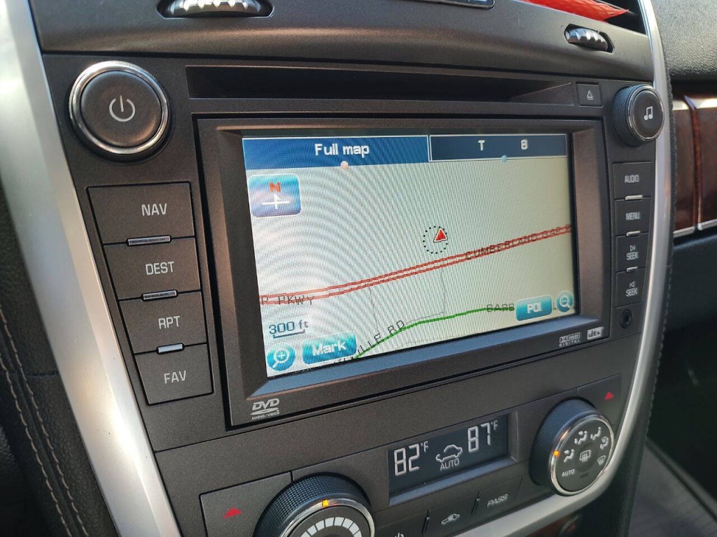 2008 Cadillac SRX Image 35